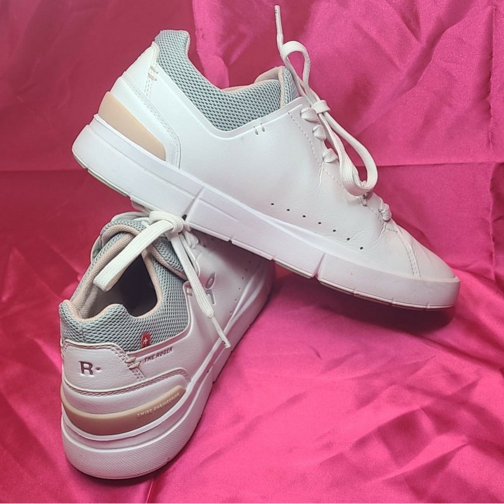 ON WOMENS. THE ROGER ADVANTAGE SNEKERS 7.5 - Picture 8 of 10